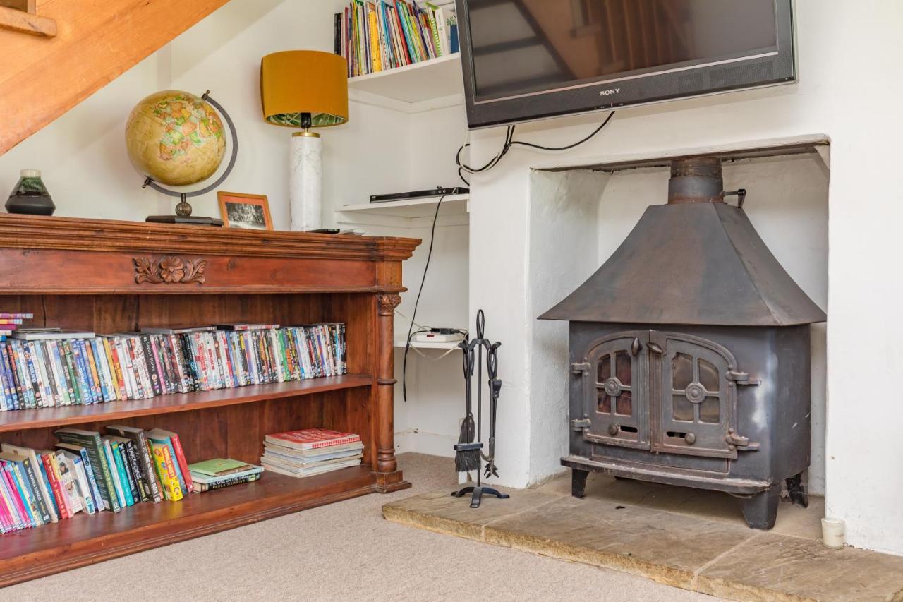 Danny Lodge - Country Cottage Near Brighton By Huluki Sussex Stays Hurstpierpoint ภายนอก รูปภาพ