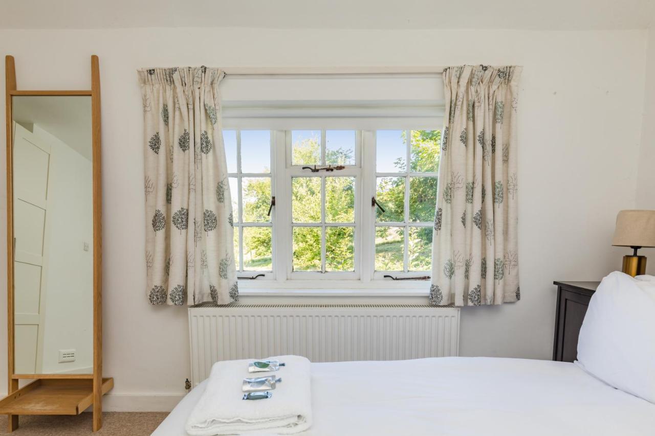 Danny Lodge - Country Cottage Near Brighton By Huluki Sussex Stays Hurstpierpoint ภายนอก รูปภาพ